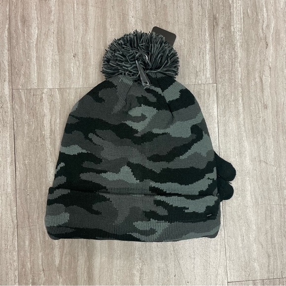 Raiders Beanie and Gloves set - Picture 2 of 4